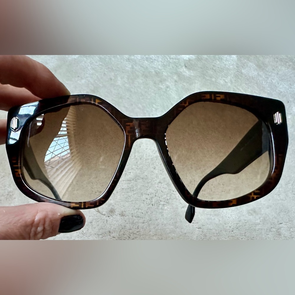 FENDI Sunglasses
